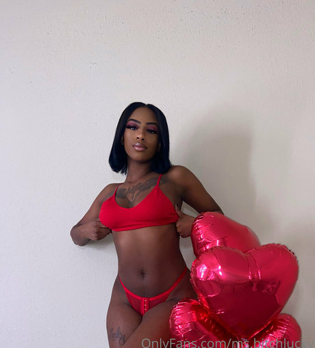 ms bitchlucky sexy model photos