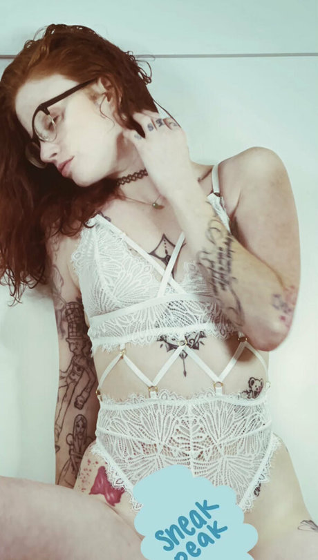 harpermae sexy pornstar gallery