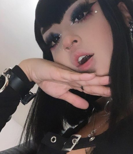 Babispit adult actress pic