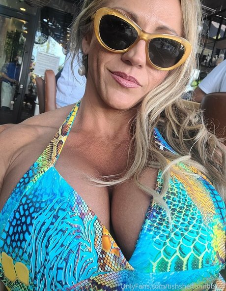 tishsheltonifbbpro pretty actress photos