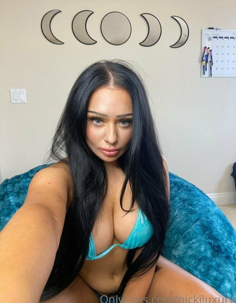 nickiluxury beautiful star images
