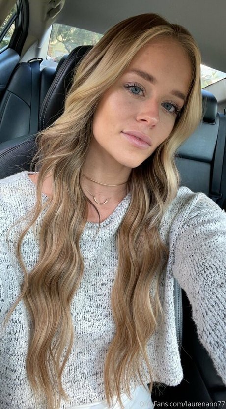 laurenann77 model hot galleries