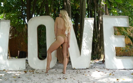 laurenann77 pornstar exclusive pic