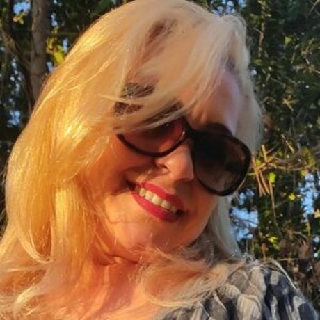 Tati Eckhardt star hd pics