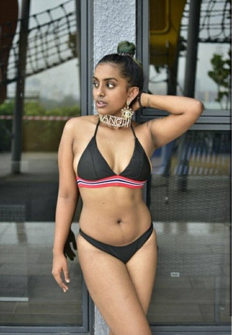 Indian Exhibition pretty pornstar photos