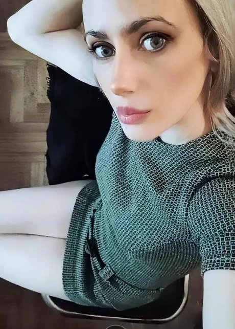 Kitana98 adult actress img