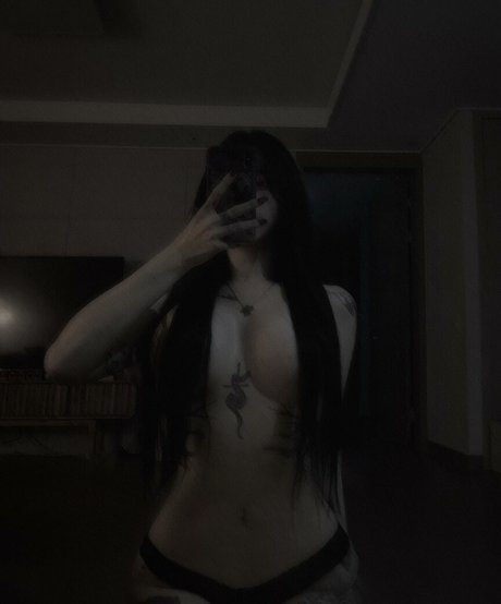 Ahyo12 07 high quality actress pic