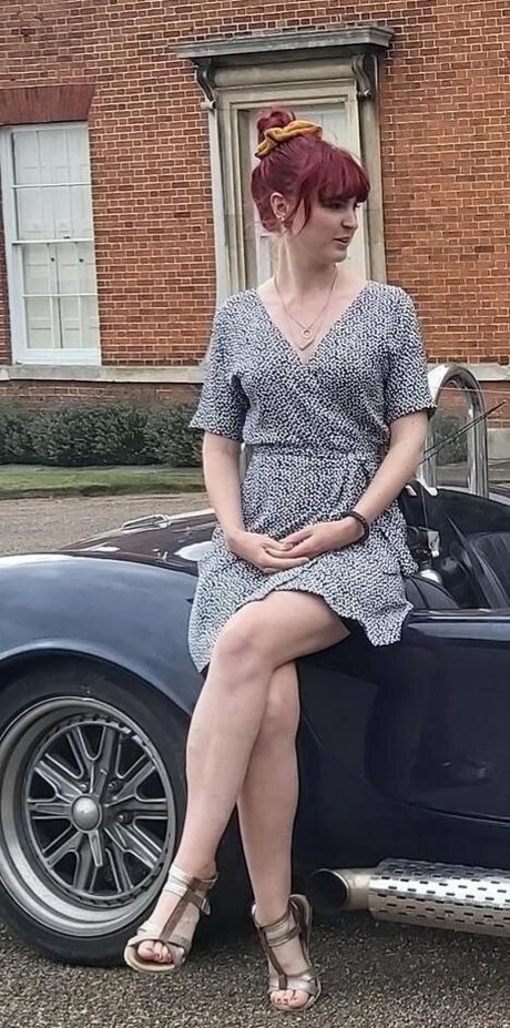 Izzie Balmer nice pornstar image