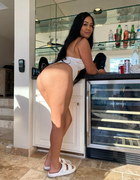 leime69 free actress images