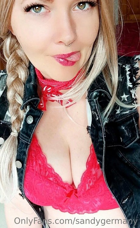 sandydoppeld erotic star img