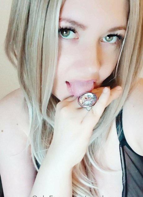 sandydoppeld model hot picture