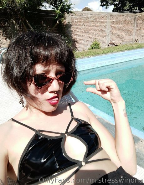 mistresswinona perfect model photo