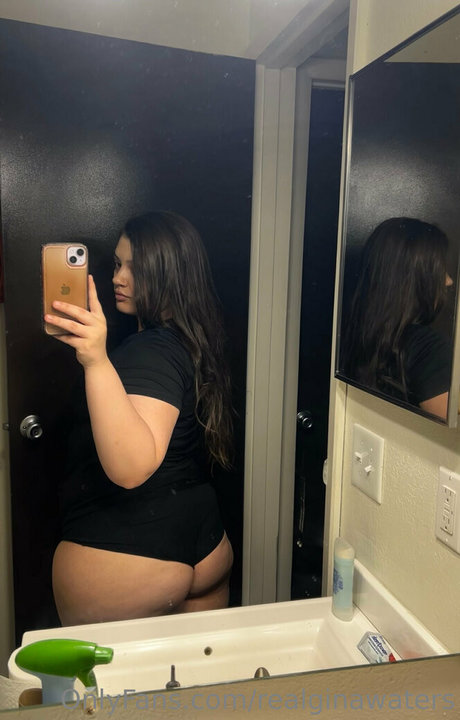 realginawaters hot pornstar archive