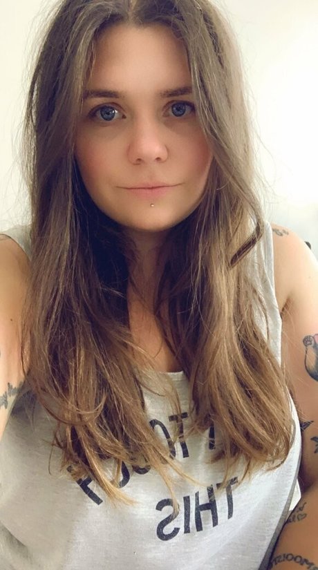 onlysnuchifree model art galleries