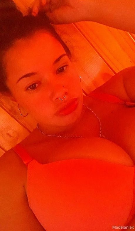 madelaniexx xxx pornstar galleries