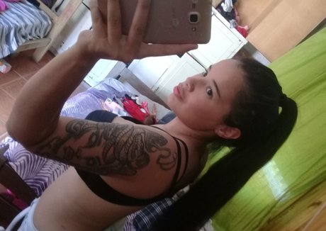 madelaniexx pornstar hot gallery