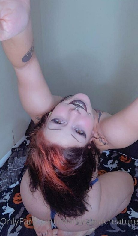 damndestcreature2 star exclusive pictures