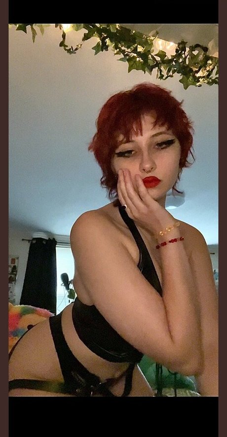 MothGardener pretty actress pics