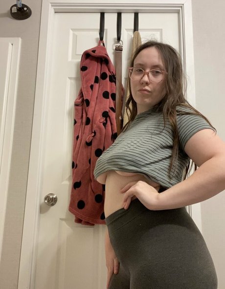 miarose81 sexy star picture