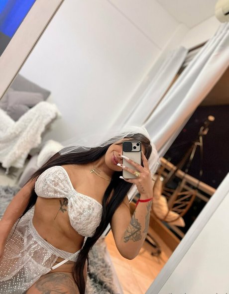 latinmodel art actress img