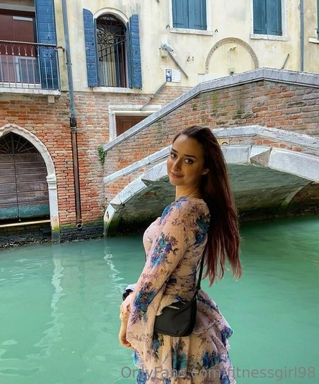 fitnessgirl98 model beautiful gallery