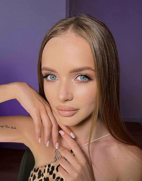 valerieflor pornstar sexy image