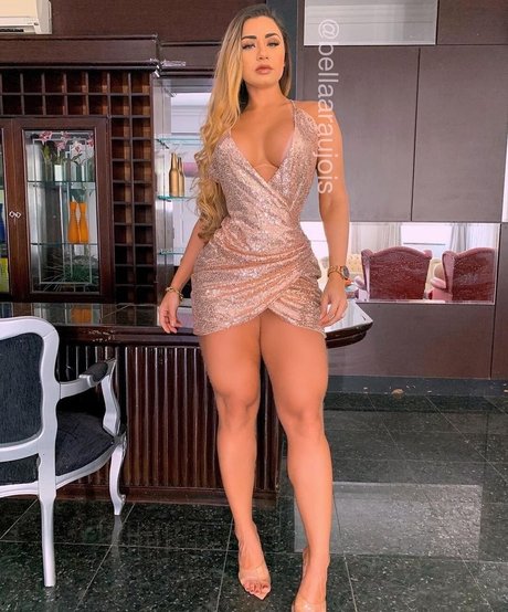 Bella Araujo xxx actress galleries