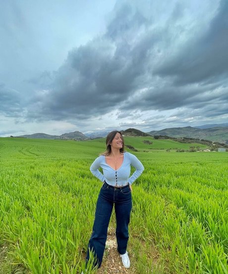 Zhanet Filipova exclusive actress pictures