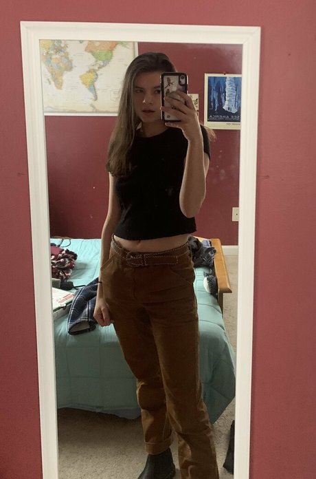 chapstickbxtch erotic pornstar pic