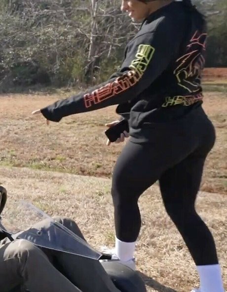 Hailie Deegan adult model picture