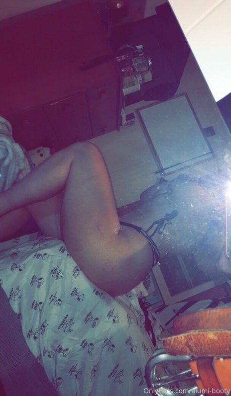 alumi booty pretty star gallery