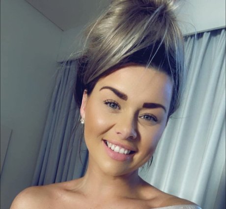 Lauren H star perfect photo