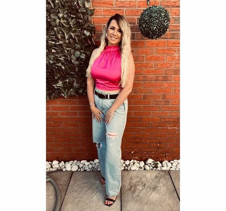 Lauren H model nudes image