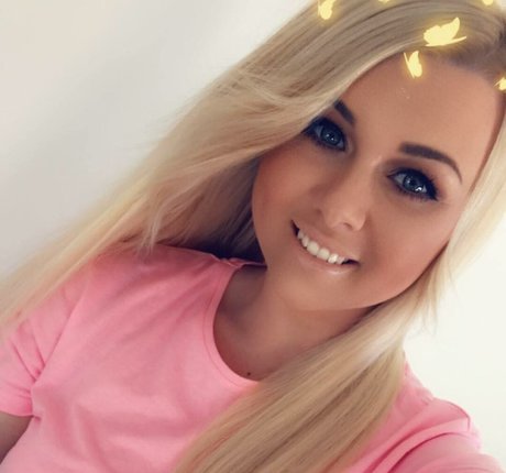 Lauren H nude actress archive