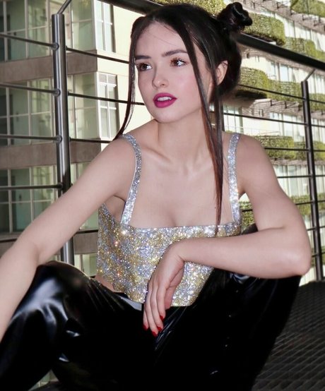 Germaine Colmenares model hot image