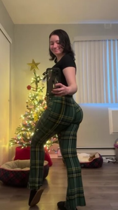 Brianna Juscenia naked actress photos