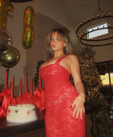 Sara Bella Harris star beautiful picture