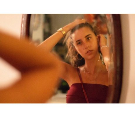 Emanuelle Kadosh model porn pic