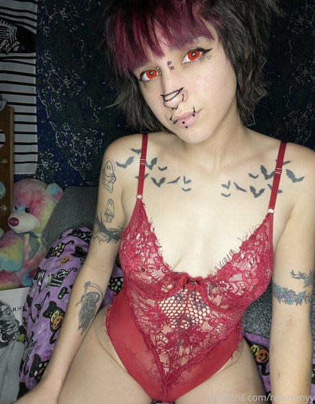 remmmyy star naked img