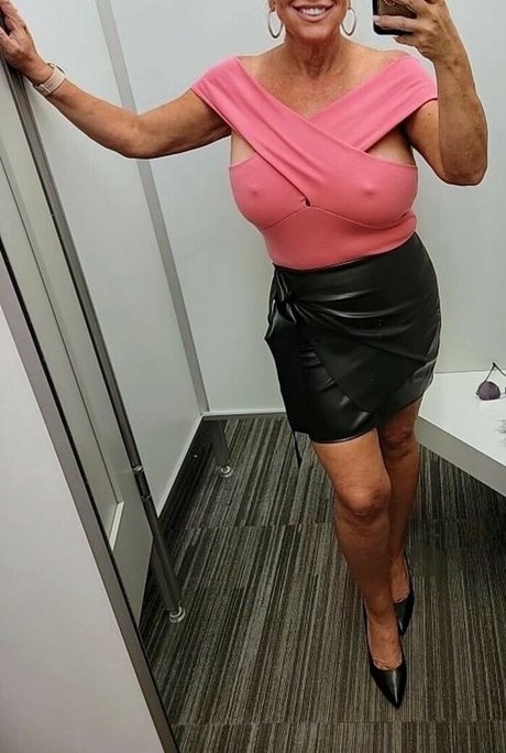 Crazychichi nice pornstar pic