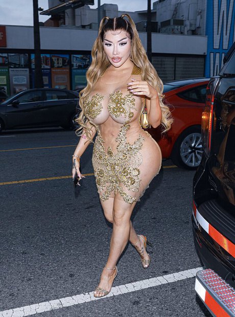 MsPalomares free model gallery