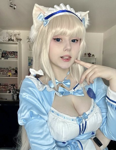 Upminaa star hot archive