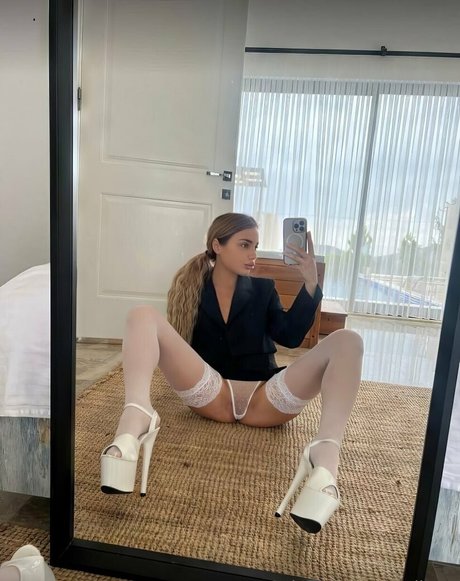 emilage star free picture