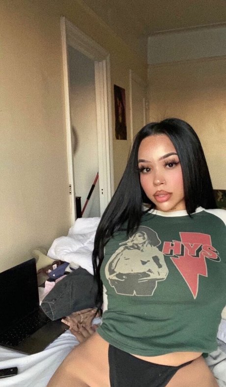 Gigifrmtexas pornographic model image