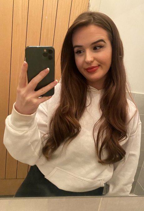 GeorgiaTwitch nice pornstar photo