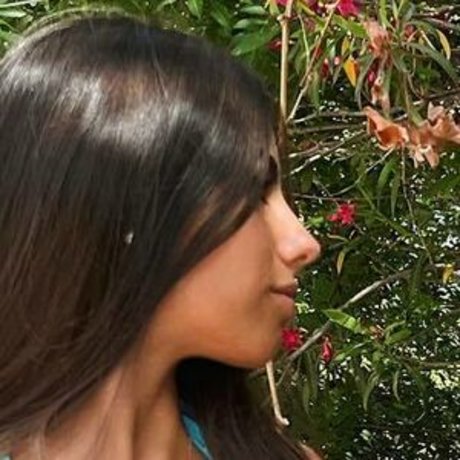 _veeronr hot pornstar image