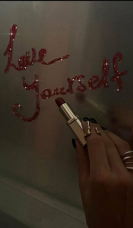 emilyxnina perfect actress img