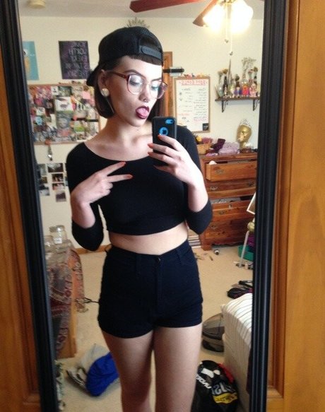 Bree McGee star pretty pics