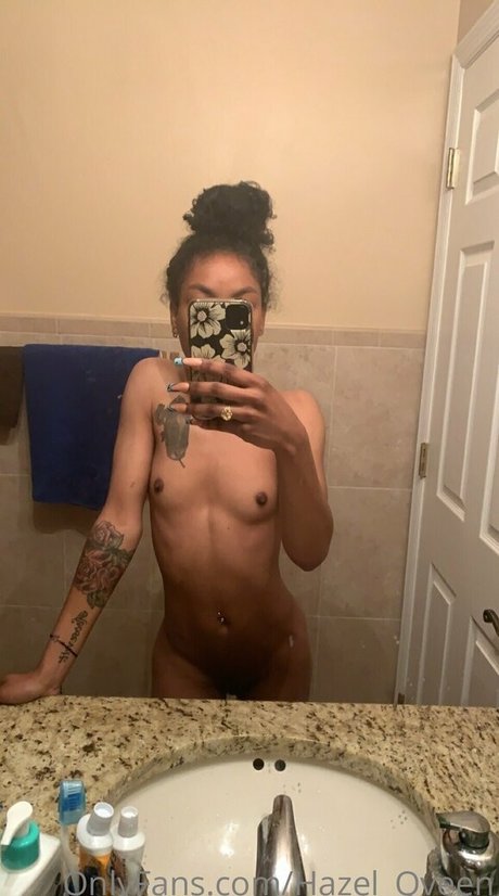 hazelqveen star naked pic