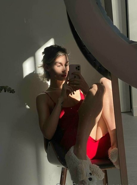 yamuse model high quality pic